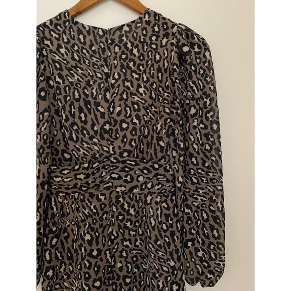 Shona Joy Buell Plunged Mini Dress US 4 Animal Cheetah Print Long Sleeve EUC - Picture 8 of 9